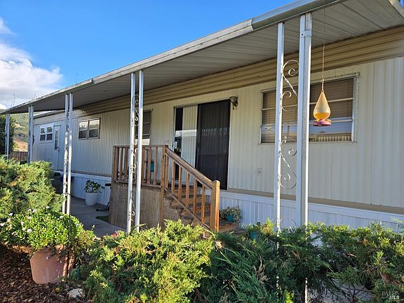 3rd image of 3050 El Toro Way