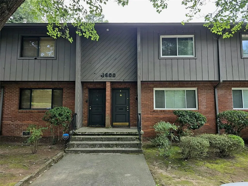 1600 Briarcliff Rd NE #4