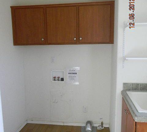 4th image of 33414 165th St E