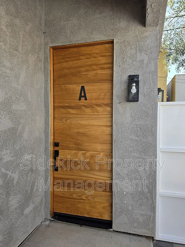 3 bed, 2.0 bath, $3,700 — Photo 1