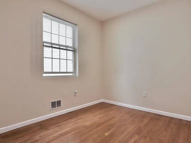 249 Winfield Ave #A — Photo 28