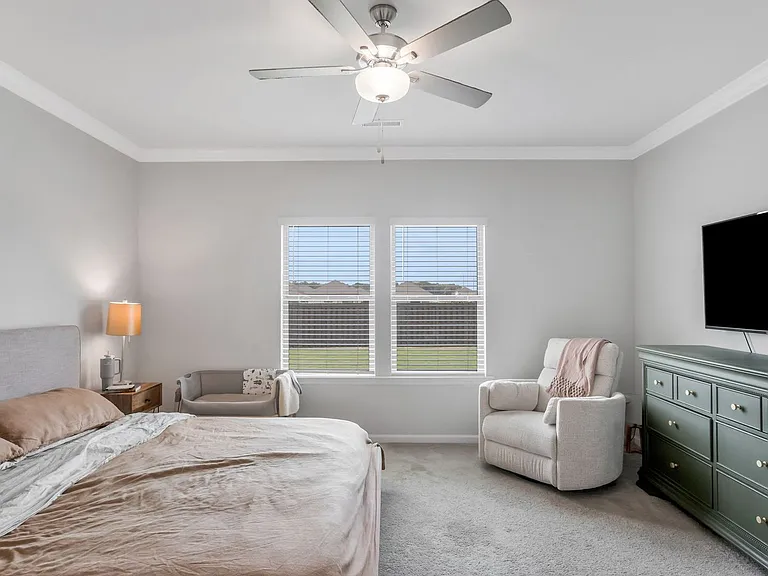 101 Stockholm Ln — Photo 19