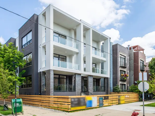 2456 W Cortez St #3W, Chicago, IL 60622