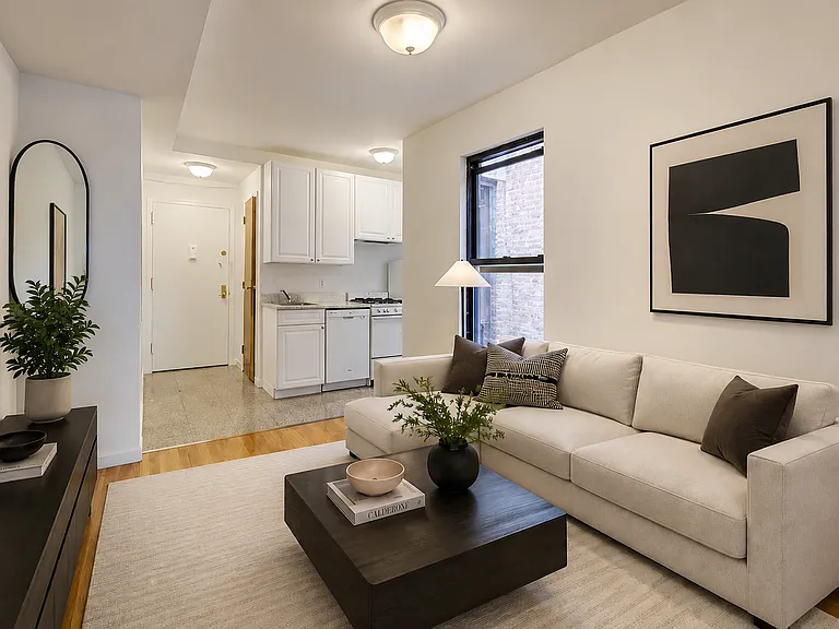 7 Carmine St #23 — Photo 1
