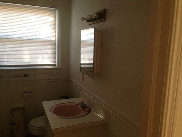 2nd image of 1508 Independence St
