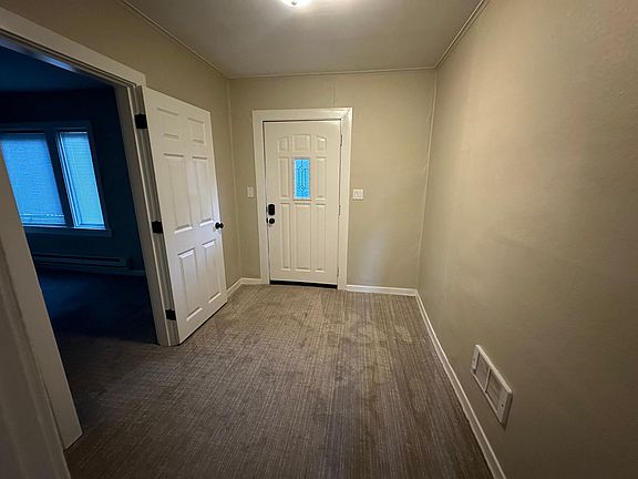 Entry room