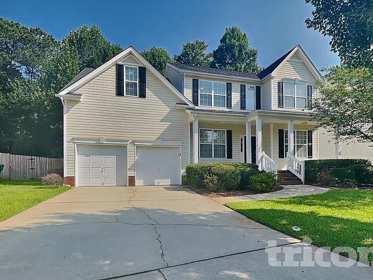 206 Beltrees Dr — Photo 2