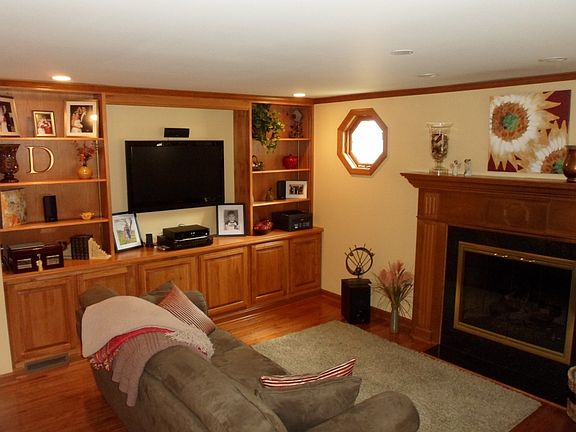 5th image of 3910 Mimosa Dr