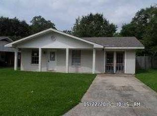 100 Lassere Cir, Long Beach, MS 39560