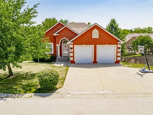 19705 E 6th St N, Independence, MO 64056
