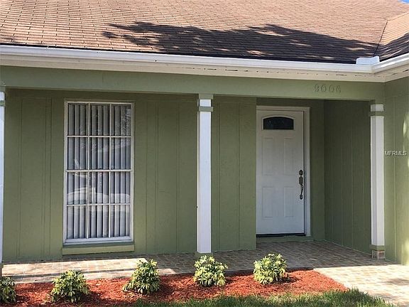 3rd image of 9006 Bana Villa Ct