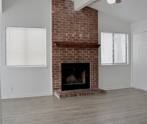 2nd image of 2313 Paul Revere St #A-b