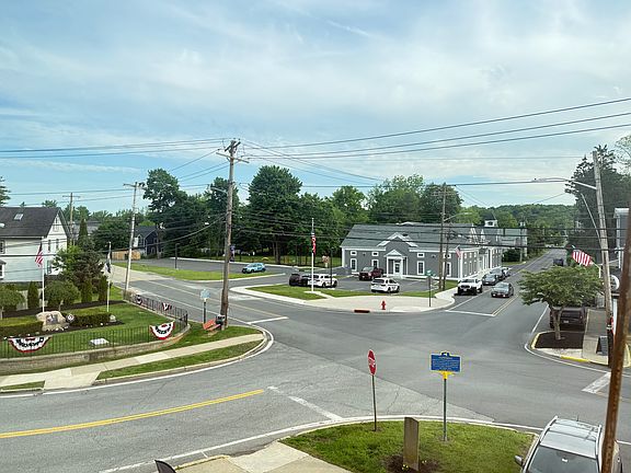 3rd image of 2 N Main St #2