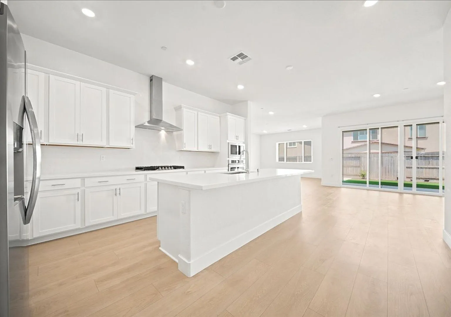 12725 Parakeet Way — Photo 4