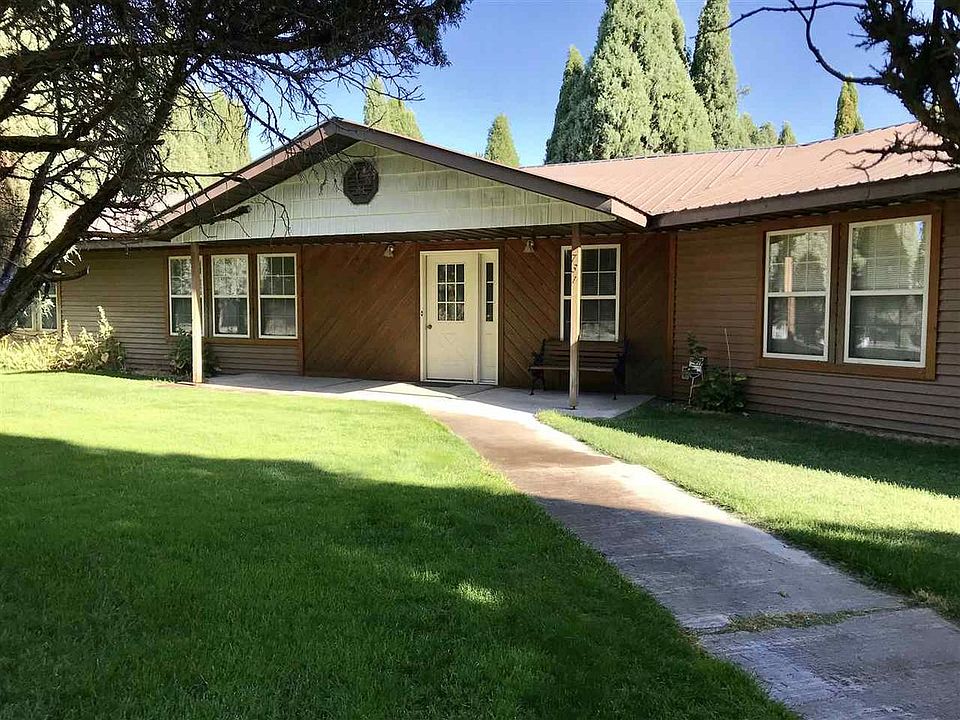 1st image of 731 Pioneer Dr