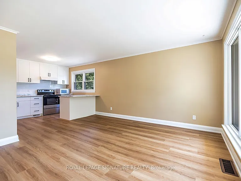 812 Schneider Pl — Photo 6