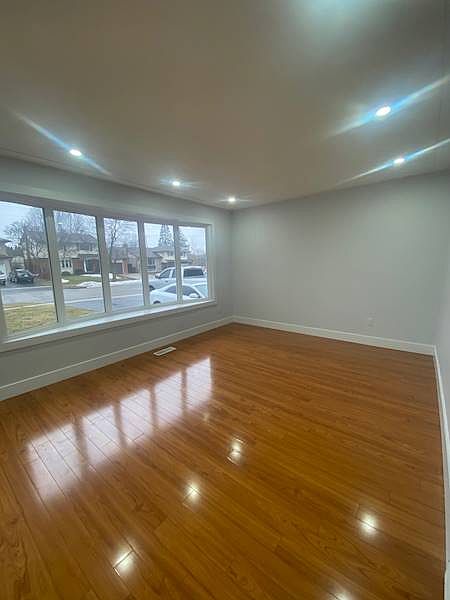 Kitchener Apartment for rent - 3 Bedrooms in Kitchener