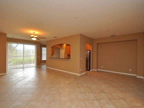 4th image of 3260 Lee Way Ct #601