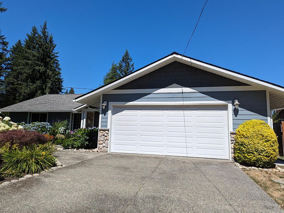 1st image of 16404 NE 18th St