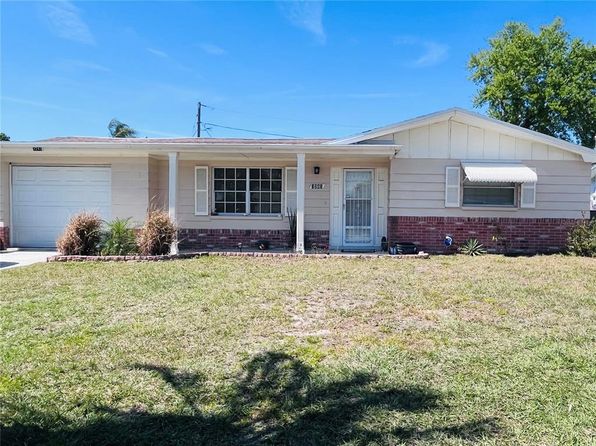 3243 Bayport Dr, Holiday, FL 34691
