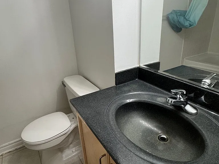 17 Barberry Pl #703 — Photo 16