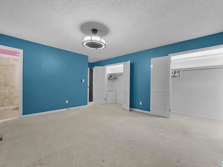 373 Laredo Dr — Photo 23