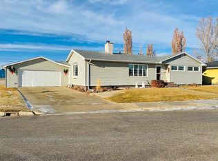 1505 11th Ave W, Williston, ND 58801