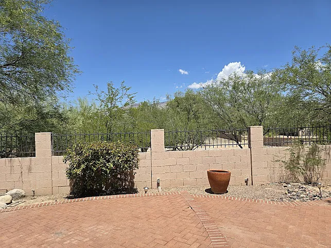 3074 N Palomino Park Loop — Photo 10