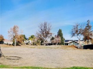 8290 Lake Shore Dr #25A, Chowchilla, CA
