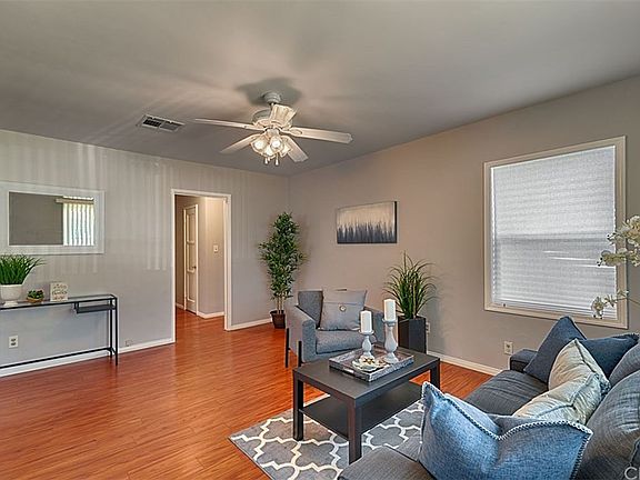 4th image of 2332 Hendricks Ave