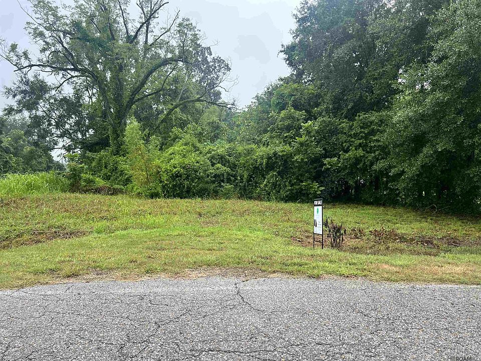 1st image of 526 Old Rafe Mayer Rd