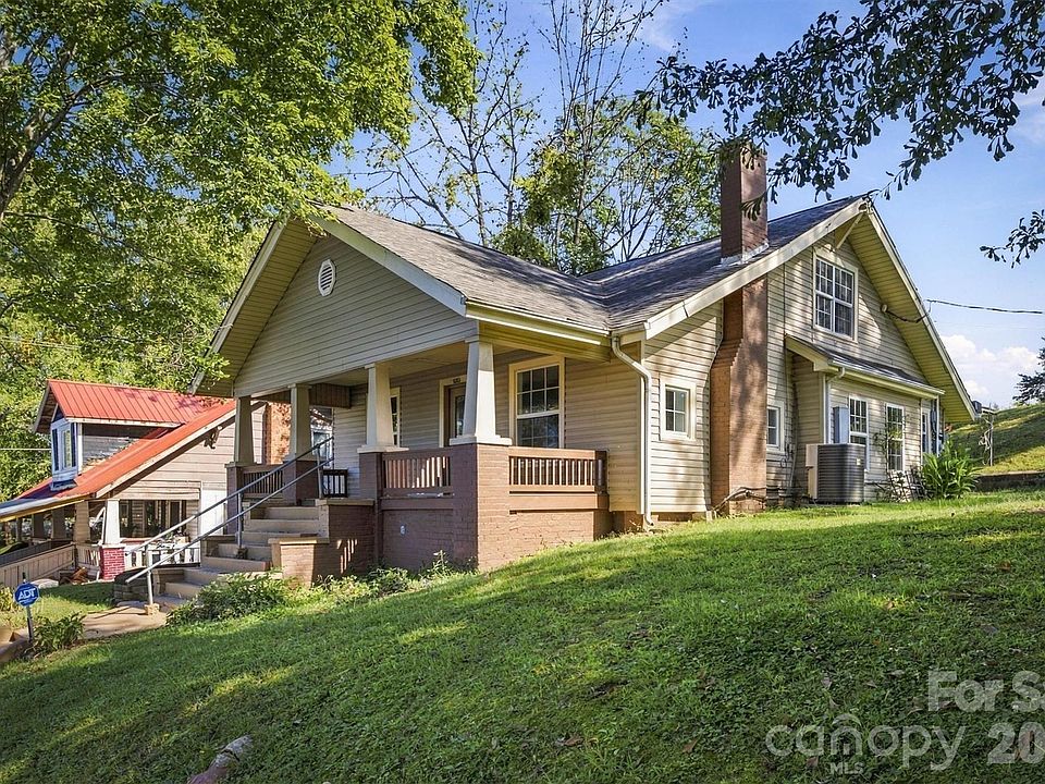 1st image of 1203 Spainhour St SW
