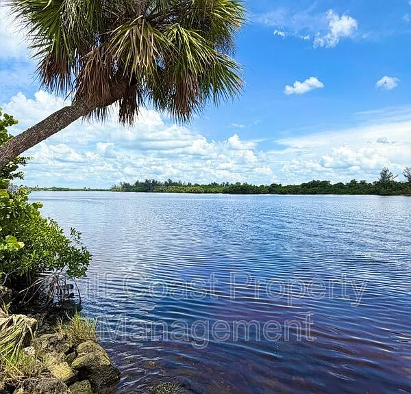 16150 Bay Pointe Blvd #107 — Photo 35