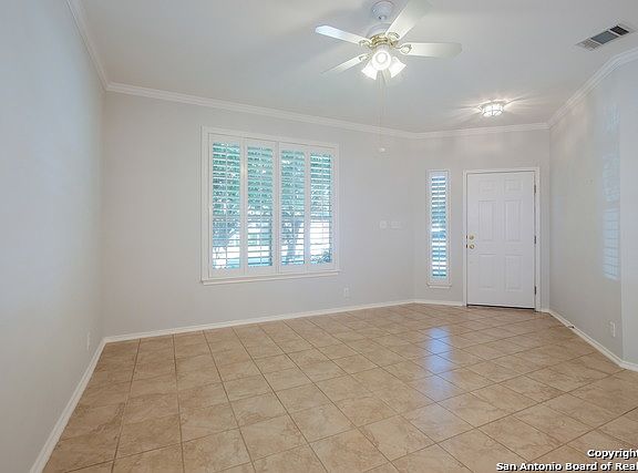4th image of 14506 Redwood Valley