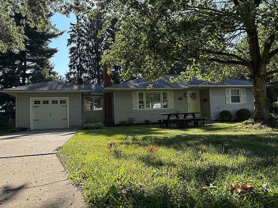 1st image of 1559 Bellevue Dr