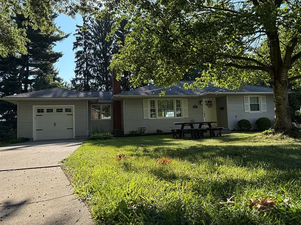 1559 Bellevue Dr, Wooster, OH 44691