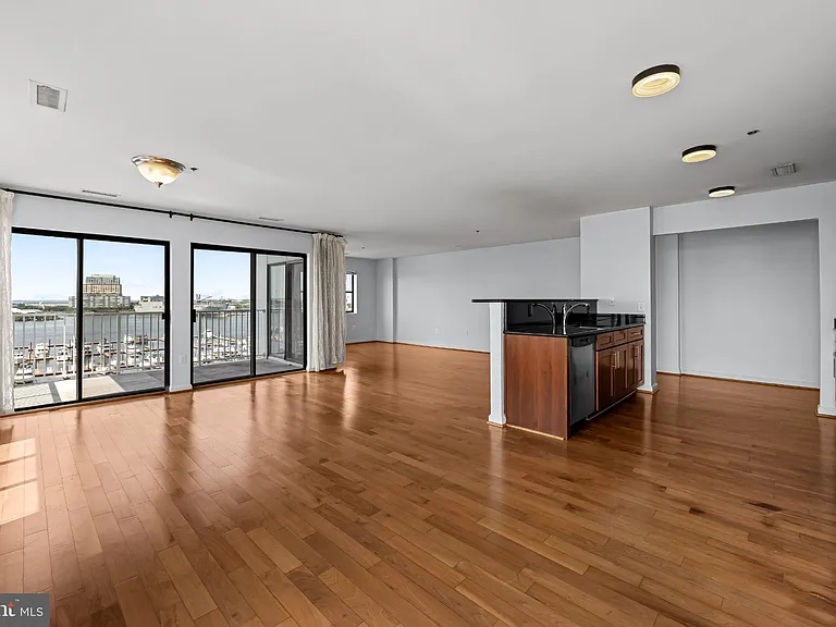 2702 Lighthouse Point E #E-738 — Photo 10