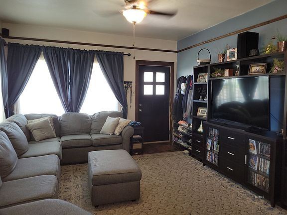 5th image of 119 N Custer Ave
