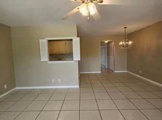 289 Camden E #L, West Palm Beach, FL 33417