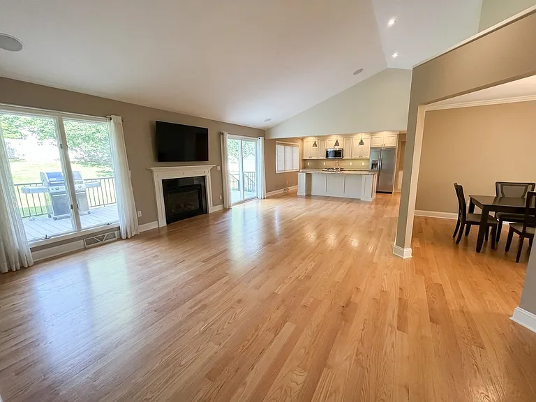53 Huntleigh Dr — Photo 7