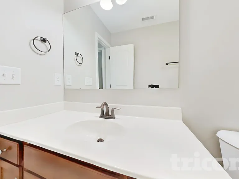 31 Burr Oak Cir — Photo 14