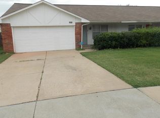 6939 E 46th Pl, Tulsa, OK 74145