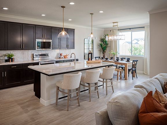 SJVHomes_Stonebrook_Naples2105_006.jpg