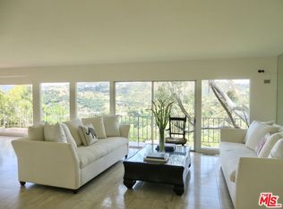 811 Linda Flora Dr, Los Angeles, CA 90049