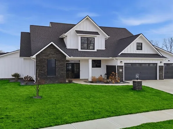 570 Contour Cv, Huntertown, IN 46748