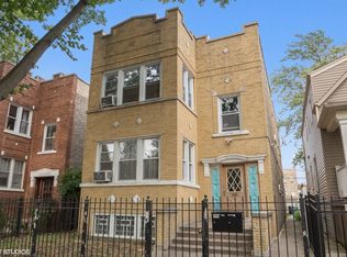 4211 N Troy St, Chicago, IL 60618