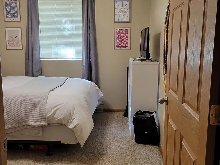 113 W Vine St — Photo 35
