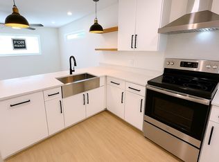 2010 E Kearney St, Laredo, TX 78043