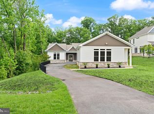 6468 Windham Ave, Alexandria, VA 22315