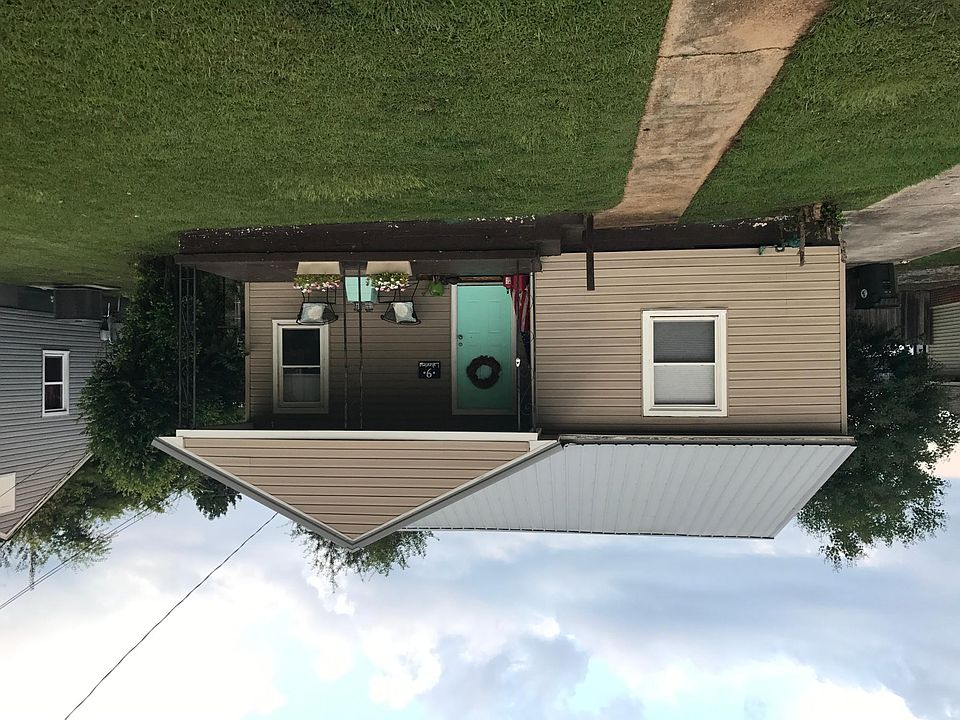 1st image of 9 Lakeview